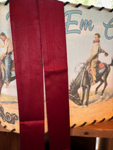Load image into Gallery viewer, High grade Burgundy Twilly
